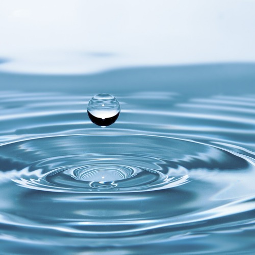 WASSER anstellen